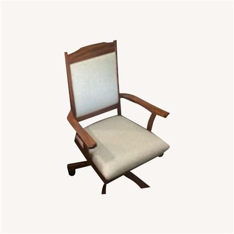 Amish-built Table and 4 Chairs - AptDeco