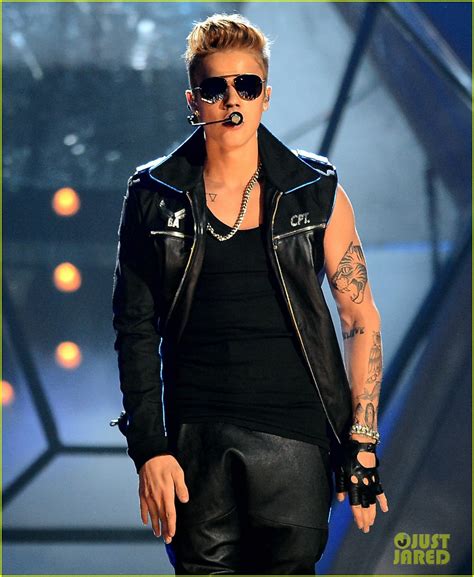 Justin Bieber Billboard Music Awards 2013 Performance Video Photo 2874180 Justin Bieber
