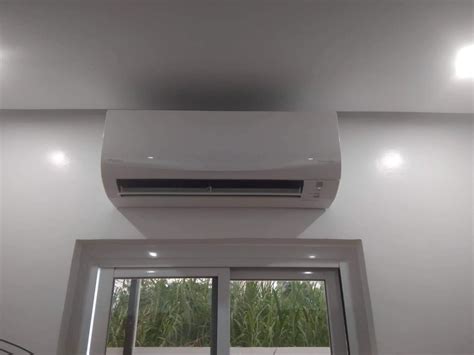 Daikin Split Type Inverter Aircon With Free Installation Brand New