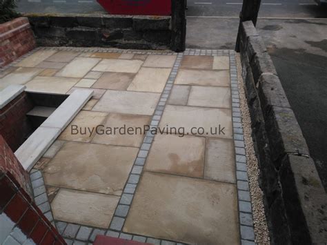 Kandla Grey Natural Sandstone 100x100 Cobble Setts Buy Garden Paving