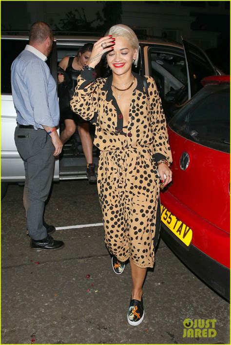 Full Sized Photo Of Rita Ora Cannot Stop Farting Rita Ora Tells Her Fans She S Having