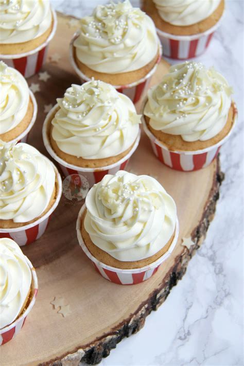 White Chocolate Cupcakes Janes Patisserie