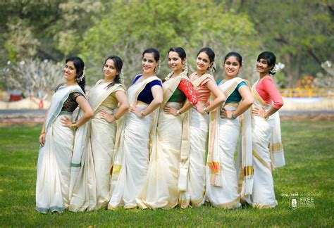 Indian Photoshoot Saree Photoshoot Indian Bride Poses Indian Wedding