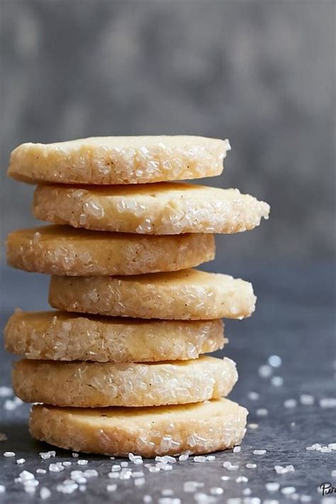 Easy Icebox Cookies That Will Make All Your Holiday Dreams Come True