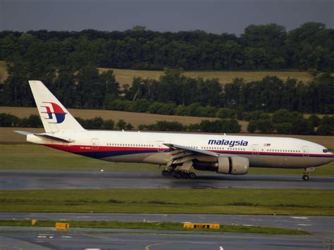 Additionally, gain access to atm withdrawals, online banking, overdraft and interbank giro services. Malaysia Airlines Releases Its Full List Of Passengers ...