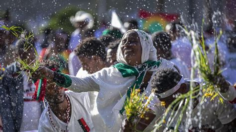 Photos Of Ethiopias Oromo Irreecha Festival In Addis Ababa — Quartz Africa