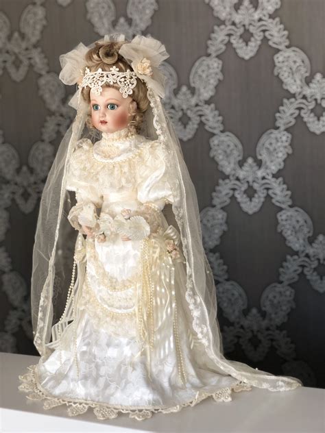 The Bebe Jumeau Victorian Bride Doll Repro Porcelain Doll The Franklin Mint Bride