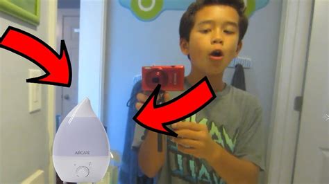 Vaping in front of my mom for the first time. Cringy Kid Vapes a Humidifier - YouTube