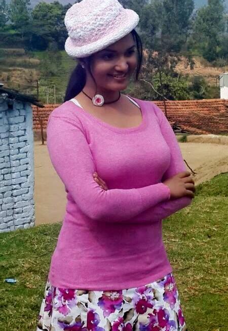 The Fresh Malayali Malayalam Actress Honey Rose Latest Hot Photos