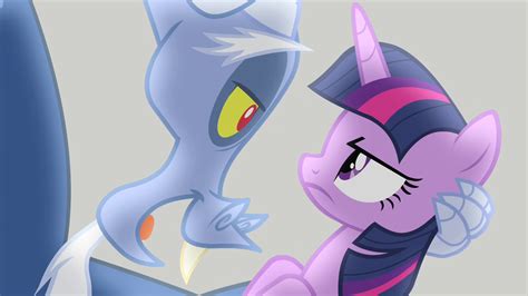 Image Discord And Twilight Looking At Each Other S4e11