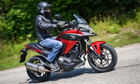 This is a bike is for motorcyclists who appreciate both versatility and virtuosity in their adventure machines. HONDA NC 750 X DCT PROVA - Wroc?awski Informator ...