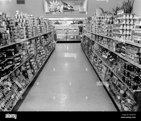 Grocery Store Aisle Black And White Stock Photos And Images Alamy
