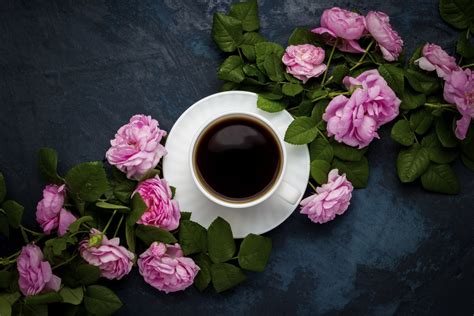 Coffee And Pink Roses