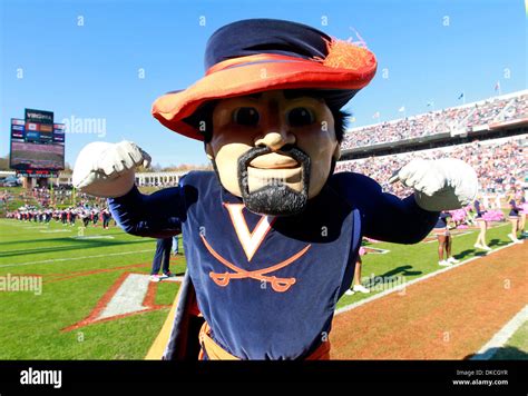 University Of Virginia Mascot Hi Res Stock Photography And Images Alamy