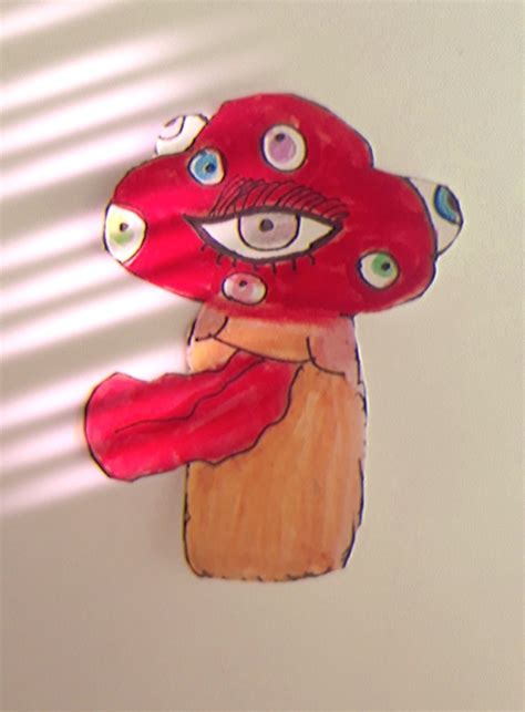 Gözleri Ve Dili Olan Garip Mantar 👁👅🍄 Strange Mushroom With Eyes And