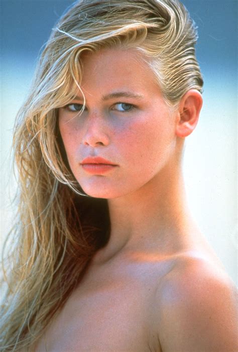 The Supermodels Who Ruled The 90s Supermodels Claudia Schiffer 1990s Supermodels