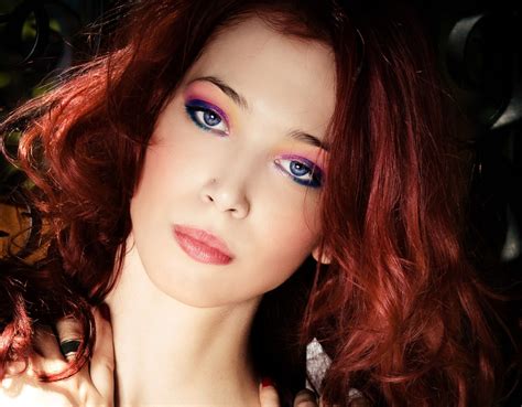 Elke dag worden duizenden nieuwe afbeeldingen van hoge kwaliteit toegevoegd. Best Hair Color Ideas Everyone With Blue Eyes Needs to Know
