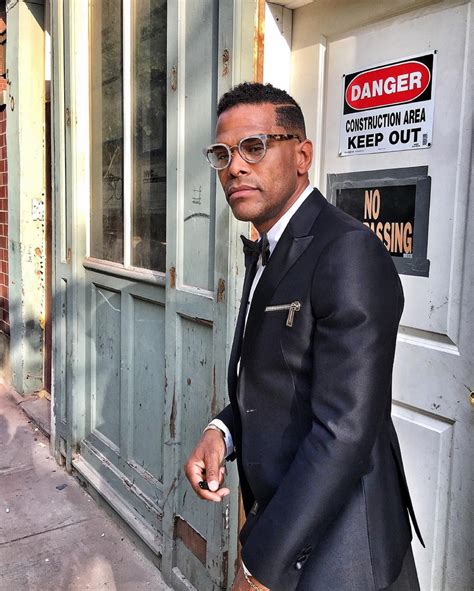Maxwell Reveals Whats In Store For His 44th Birthday And The Keys To