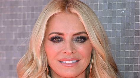 Strictly S Tess Daly Divides Fans With Surprising Summer Mini Skirt Hello