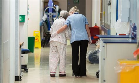 Englands Biggest Hospitals Veto Nhs Budget Over Patient Safety Fears
