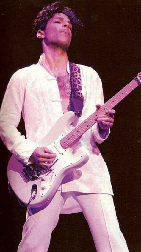 Pin By Sjharon Coates On Prince His Purple Majesty Prince Concert