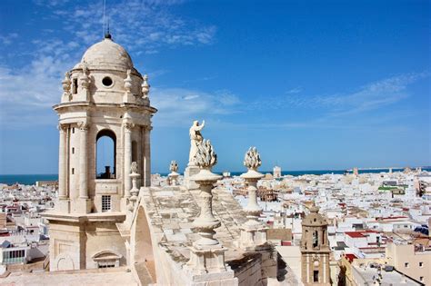 15 Cool Things To Do In Cádiz: Spain's Oldest City - Miss Adventures Abroad