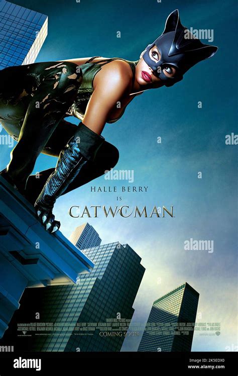 Halle Berry Catwoman Fotografías E Imágenes De Alta Resolución Alamy