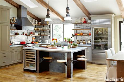 Decorating Trends 2016 Industrial Kitchen W Salvaged Wood
