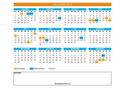 Download gratis de onderstaande kalenders om thuis of op het werk af te drukken. Gratis Excel Kalenders | Kalender