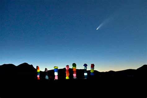 7 Awe Inspiring Photos Show Comet Neowise Light Up The Sky Night Sky