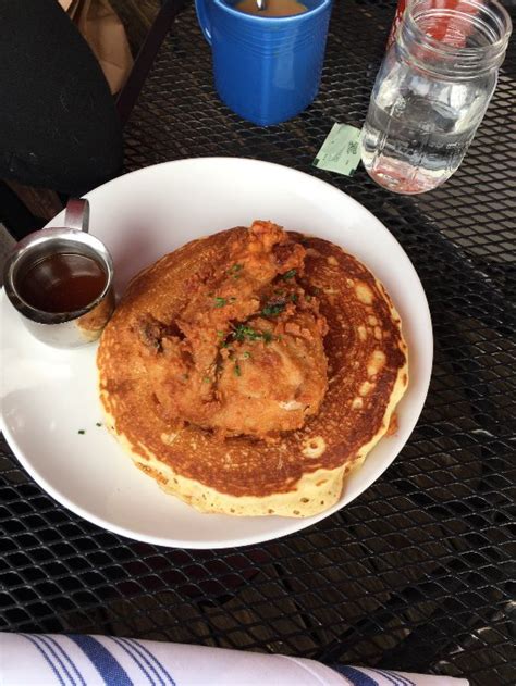 Over the years this little house has been through a number of renovations with the most recent being a full service bar. Buttermilk Kitchen, Atlanta - Restaurant Reviews, Phone ...