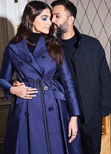 Sonam Kapoor Shares An Off The Camera Picture With Husband Anand Ahuja His Comment Is Unmissable