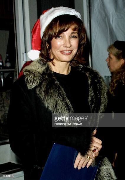Anne Archer Scientology Photos And Premium High Res Pictures Getty Images