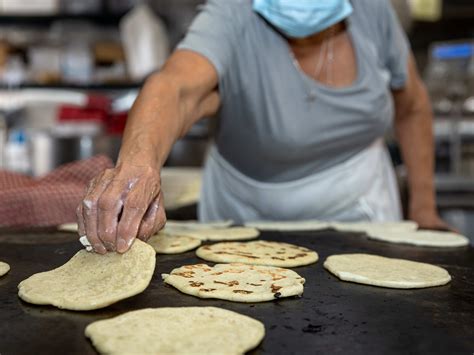 Los Cinco Puntos Review Boyle Heights Los Angeles The Infatuation