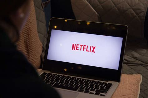 Top 10 Seriali Na Netflix Które Były Najchętniej Oglądane W Tym Roku