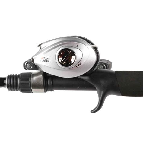 Packed with some of the most elegant features and technologies the silver max reel delivers a perfect blend of performance and price. Abu Garcia Silver Max LP Baitcast Combo | Sportsman's ...