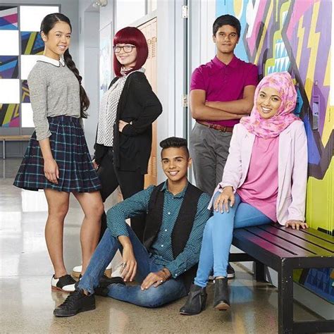 Introducing The Cast Of Degrassi Next Class Head To To