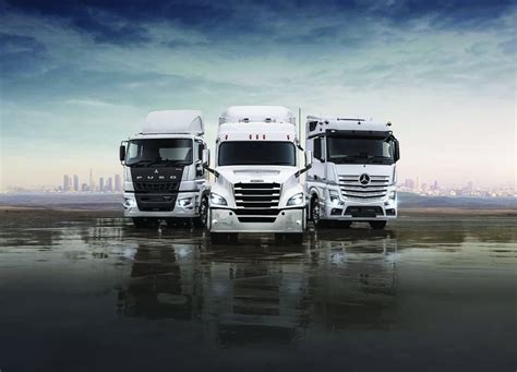 Daimler Truck Applauds The Federal Government For Mandating Aebs For