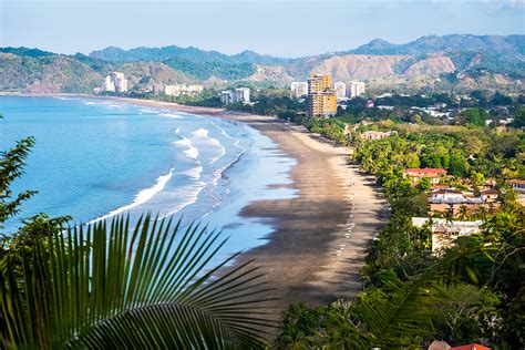 Your Guide To Moving To Costa Rica