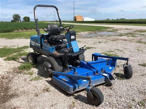 2000 New Holland Cm222 Front Mount Commercial Mower Bigiron Auctions