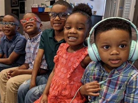 Parents Adopt 5 Siblings To Keep Them Together After Living Separately