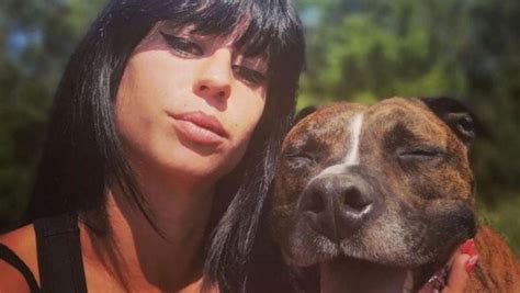 Il avait clamé l'innocence de son chien curtis après la mort de sa compagne elisa pilarski. Affaire Elisa Pilarski : enfin le dénouement de l'enquête