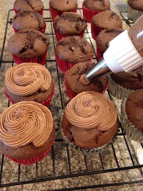 Making Mamas Kitchen Brownie Batter Chocolate Chip Cupcakes