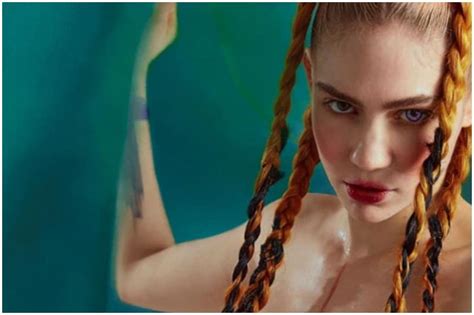 Instagram Takes Down Grimes Pregnancy Photo Citing Nudity Canadian