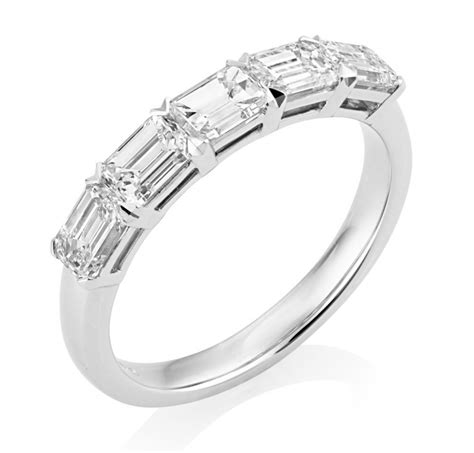 Horizontal Emerald Cut Diamond 5 Stone Ring In Platinum 130ct