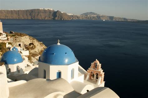 Santorini A Spectacular Walk From Fira To Oia In The Greek Islands