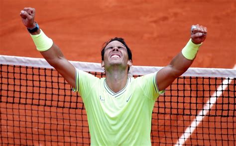 Rafael rafa nadal parera is a spanish professional tennis player. Rafael Nadal. ¿Por qué es tan bueno en arcilla?