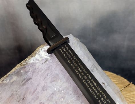 The Hestia Knife ヘスティア・ナイフ Is A Special Knife That Was Created By