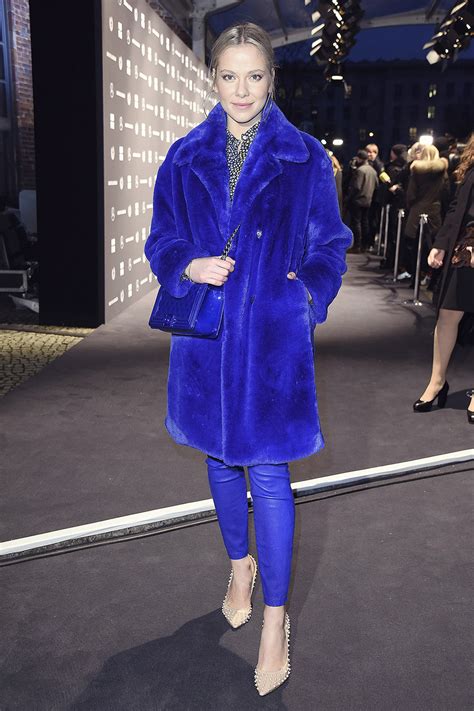 Cheyenne pahde äußert sich zu möglichen nacktfotos. Cheyenne Pahde attends Riani Fashion Show - Berlin Fashion Week - Leather Celebrities