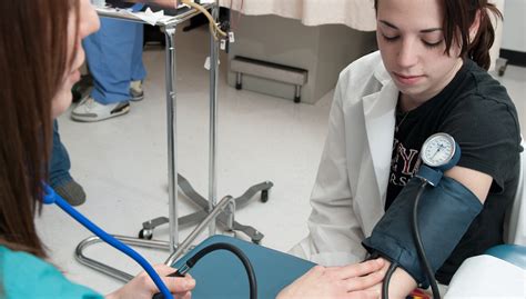 Medical Assisting Certification in NJ | Eastwick College